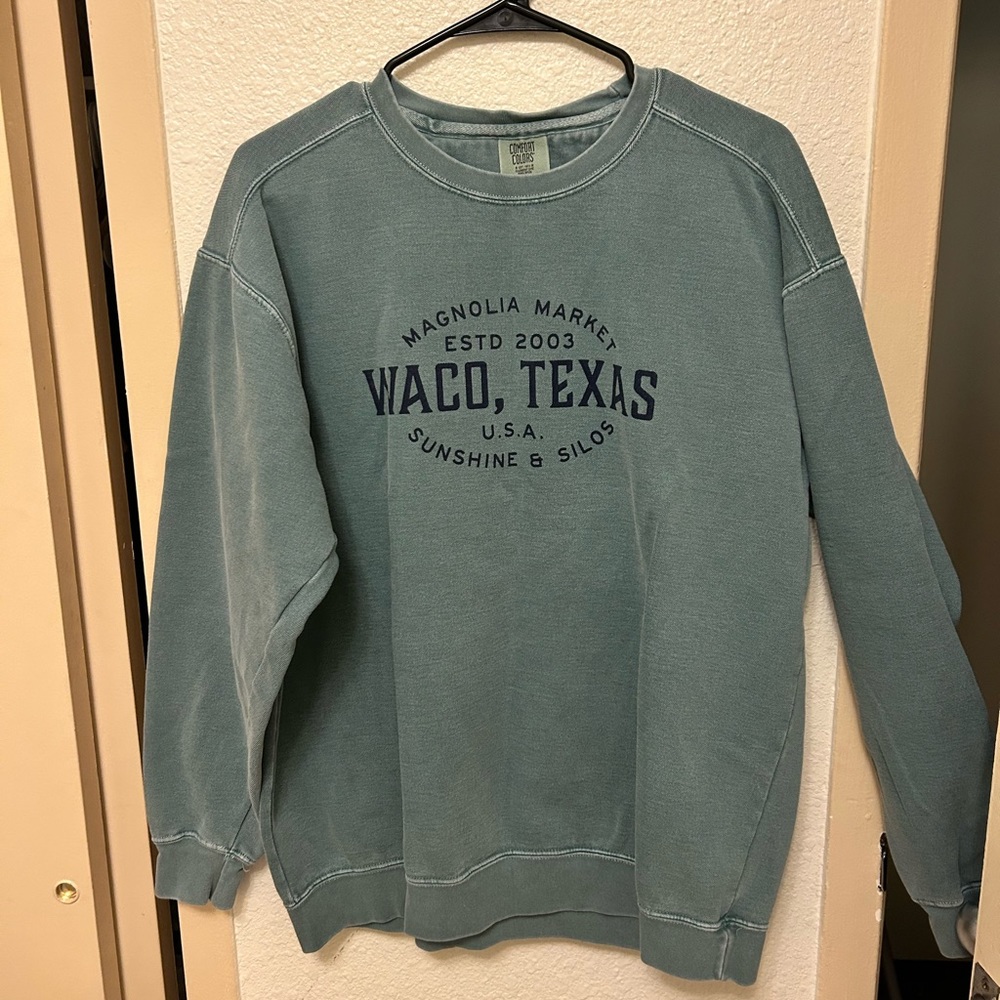 Comfort colors sweatshirts
